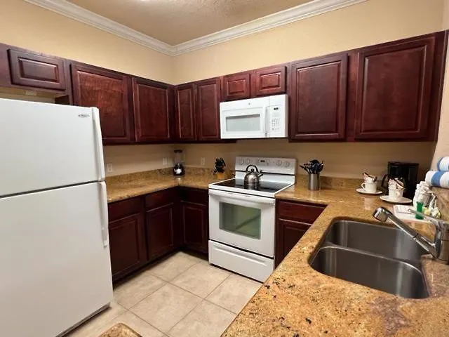 Relaxing 3 Bed Condo In Tuscana Resort Condo Davenport Apartment