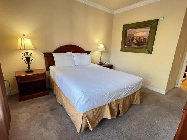 Relaxing 3 Bed Condo In Tuscana Resort Condo Davenport Apartment